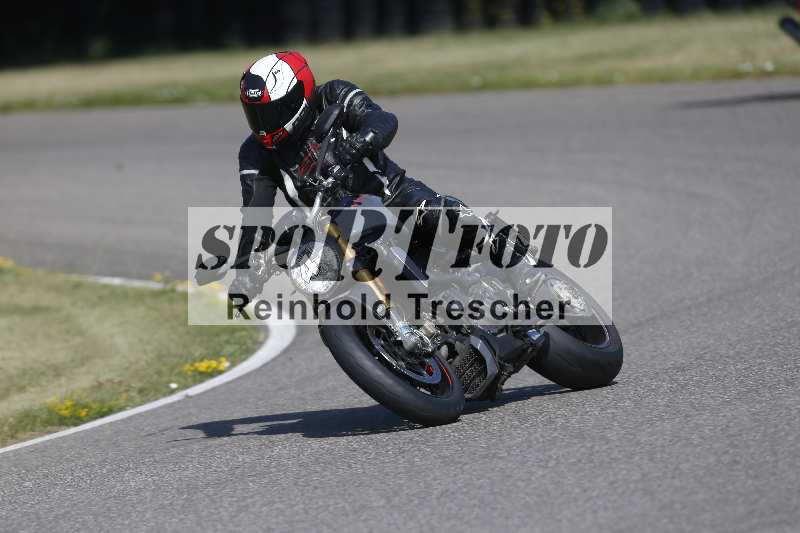 /21 17.06.2026  Ducati Schweiz Track Warmup ADR/Gruppe blau/4
